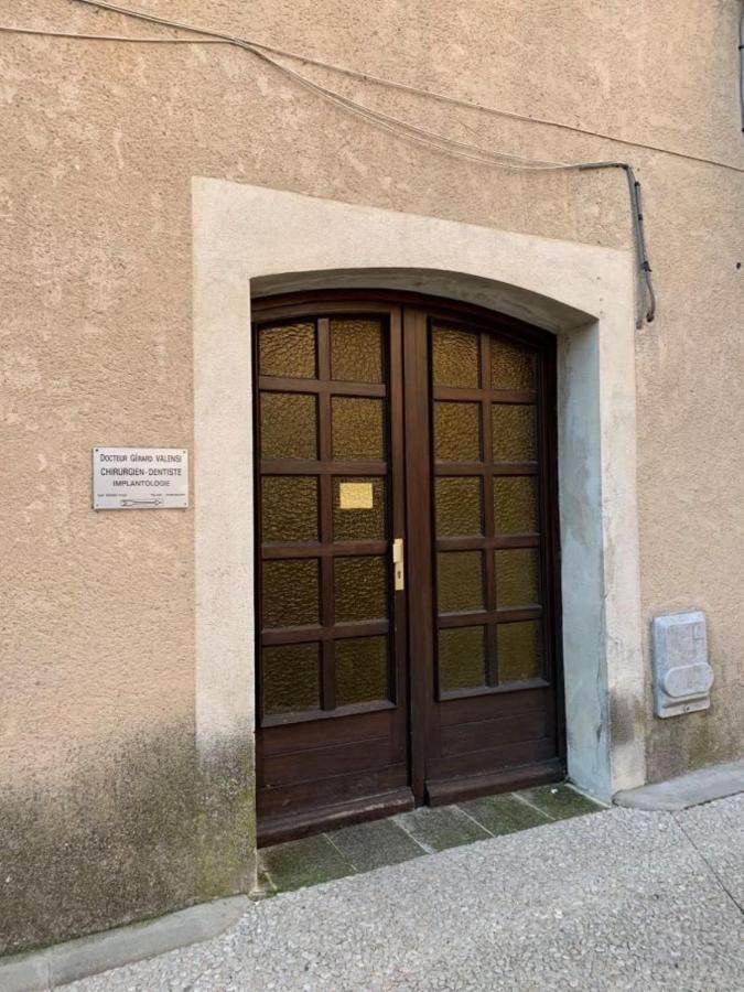 Studio Cosy Dans Le Centre-Ville Historique Л'Іль-сюр-ла-Сорг Екстер'єр фото